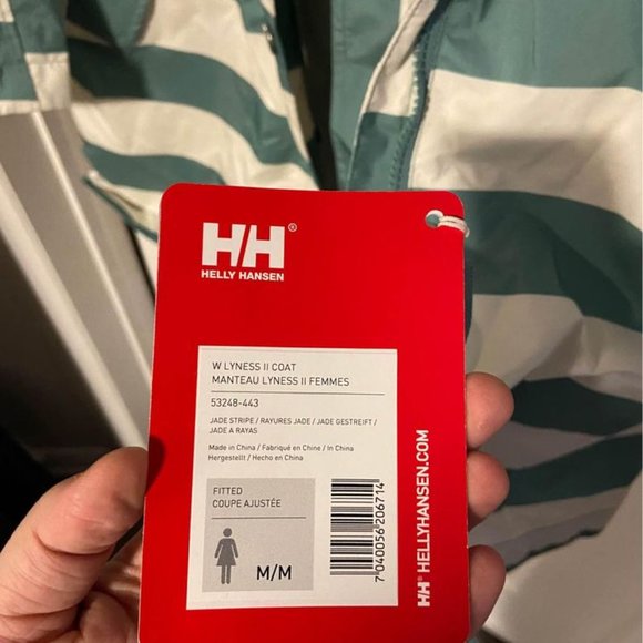 WOMEN'S LYNESS II RAINCOAT by Helly Hansen - Picture 3 of 4